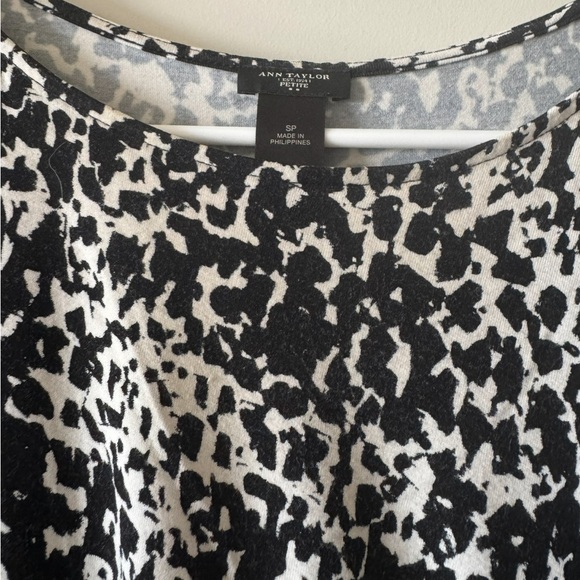 Ann Taylor Jersey Wrap Dress - Picture 2 of 9